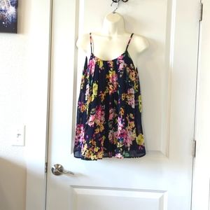 Doe & Rae Floral Tank